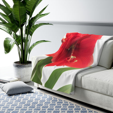 "Amaryllis Kiss" Sherpa Fleece Blanket